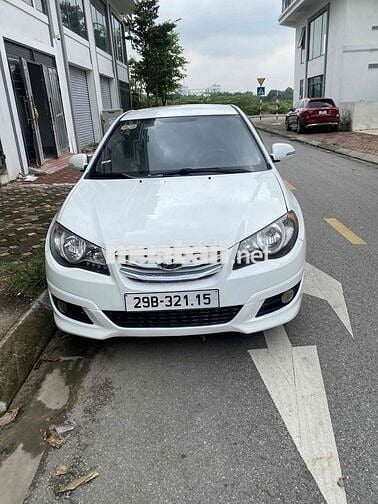 Hyundai Avante 2014 1.6 AT - 180000 km