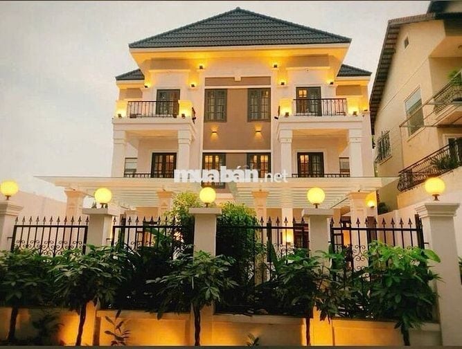 CHO THUÊ BIỆT THỰ–NGUYỄN VĂN LINH, FULL NT, HỒ BƠI, 65 TRIỆU
