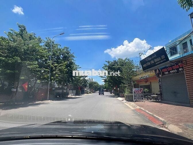 Bán lô đất trong TĐC Vai Réo, 100m2, đối diện CNC2, giá 39tr/m2