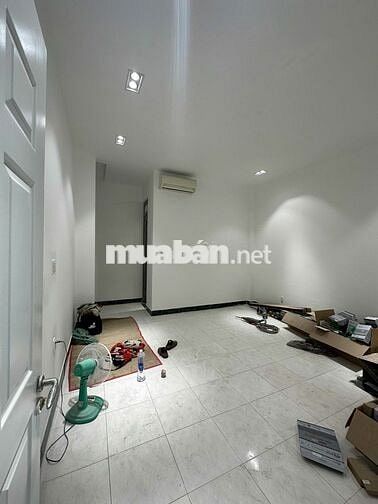 MT Đường khu Cityland 5 x 18 nhà 4 tầng trống suốt KD đa ngành  35Tr