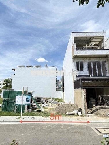 Bán lô đất đối diện công viên Mỹ Gia - Gói 7 giá 57.6tr/m2 bao hết.