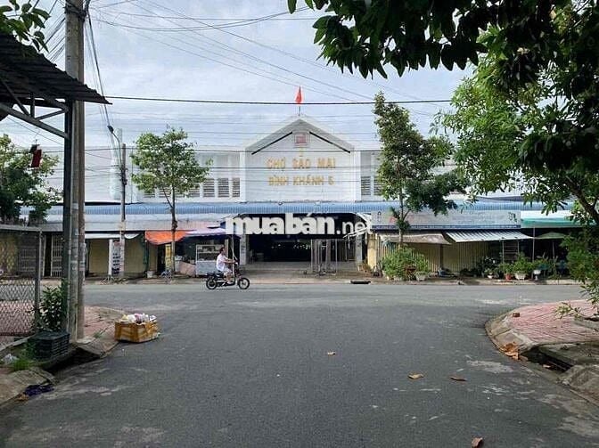 Mới Nhất. Nền Đẹp Kề Góc Chợ Sao Mai Bình Khánh