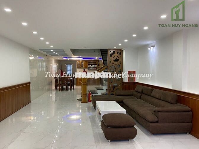 Nhà đẹp 6PN hiện đại khu Nam Việt Á – vị trí đẹp, gần đường Bùi Tá Hán