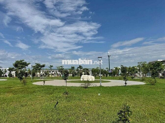 KQH HƯƠNG SƠ NGAY CÔNG VIÊN HOÀNG MAI, ngang 4,7m , 1,590 tỷ