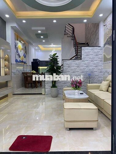 CẦN TIỀN BÁN GẤP NHÀ NGAY CHỢ THẠCH ĐÀ,DT:4,5x14,5m. 4PN4WC.GIÁ 5TỶ950