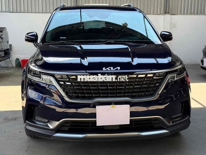 Kia Carnival 2021 form 2022 bản 2.2D Signature