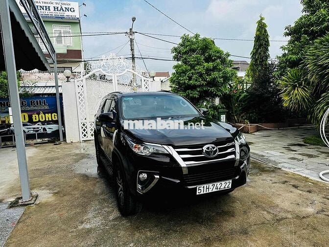 Toyota Fortuner 2020 2.4AT 4x2  xe 1 chủ mua mới