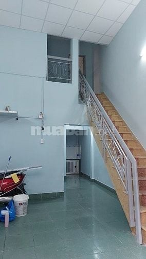 Cho thuê nhà Phạm Văn Đồng, P.3 Gò Vấp, 1 lầu, 3 pngủ dt 80 m2, 8.5 tr