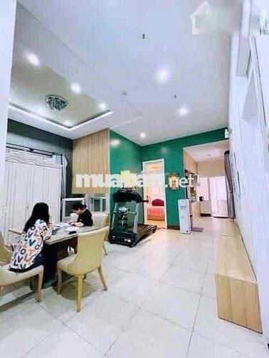 CHO THUÊ BIỆT THỰ 2 TẦNG MT ĐINH CÔNG TRỨ , SƠN TRÀ