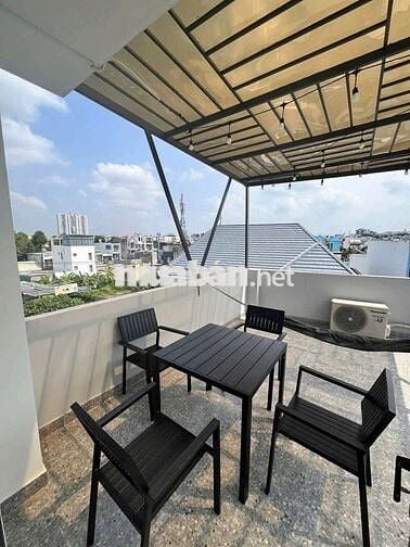 NHÀ MỚI TRƯỜNG THỌ - 3 LẦU - 5 PHÒNG CHO THUÊ 30 TR/TH- SÁT VÀNH ĐAI 2