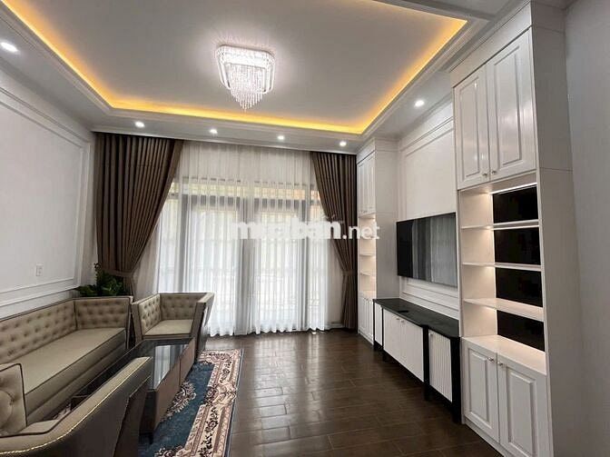 Bán Nhà Phố 3 Tầng 4 Phòng Ngủ Đường An Sơn Phường 4 Đà Lạt