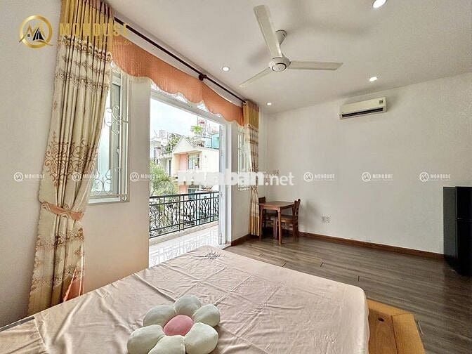 Căn hộ 1 phòng ngủ bancol riêng ngay bên Etown Cộng Hòa chỉ vài bước