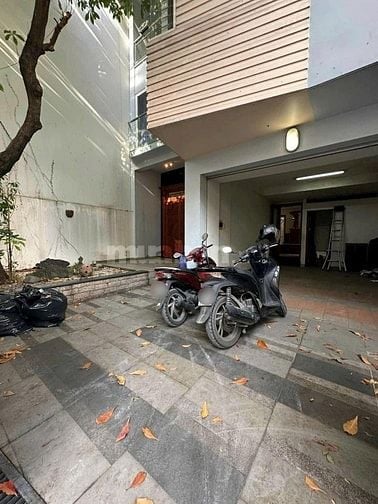 BIỆT THỰ 220m2 TRƯỜNG SƠN, SÂN BAY -( 13x17m ) 3 TẦNG- HXH CHỈ 36 TỶ