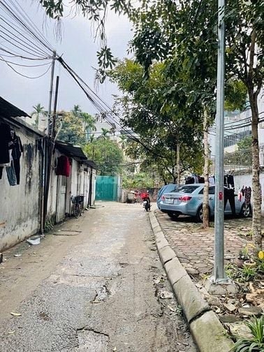 Bán nhà phố Lạc Long Quân quận Tây Hồ Hà Nội 