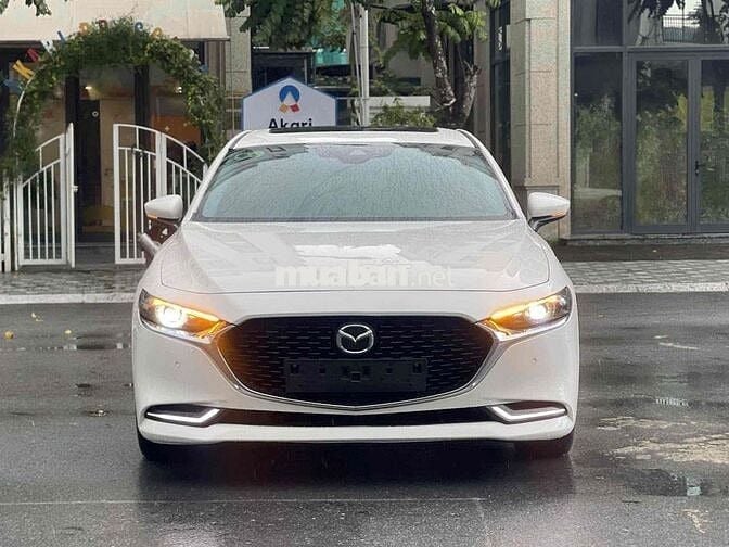 Mazda 3 2021 2.0L Signature Premium - 90000 km