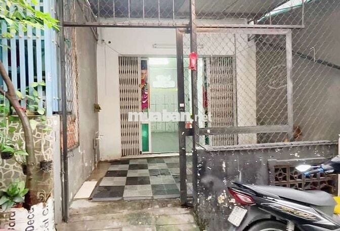 Nhà thuê Vườn Lài. Quận Tân Phú (2pn, 1wc) hẻm ba gác. Dtsd 128m2