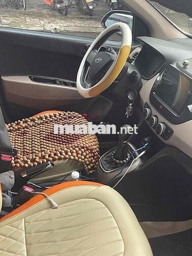 Hyundai Grand i10 2017 Grand 1.2 MT Base - 160000