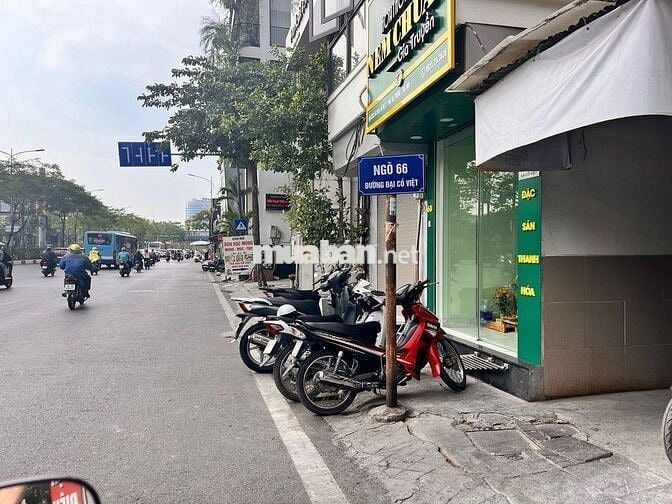 Bán Nhà Đại Cồ Việt 16M x 4T Giá 3,96 Tỷ. Lô góc, 30m ra phố.