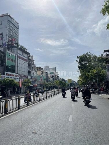 Bán nhà 5 tầng mặt tiền Lý Thái Tổ phường 10 quận 10
