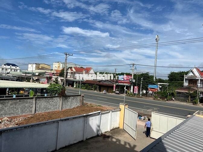 BÁN ĐẤT MẶT TIỀN DT741 BẾN CÁT