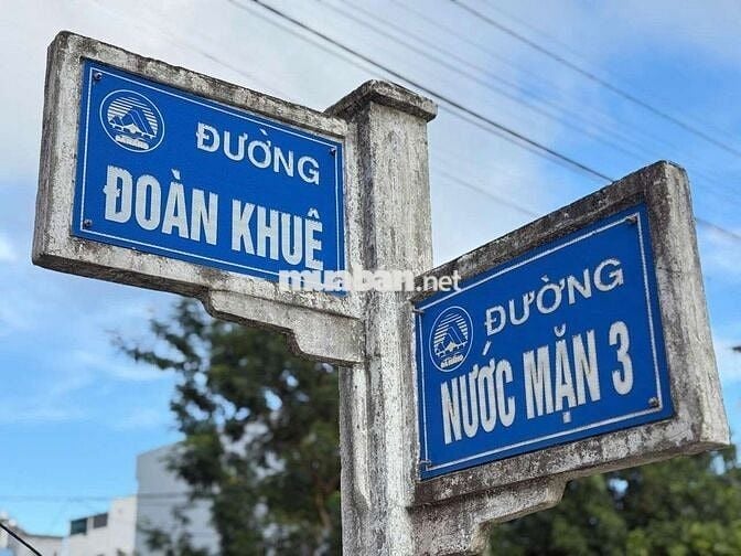 Bán gấp lô góc Nam Việt Á Đoàn Khuê - Nước Mặn 3, vị trí gần sông