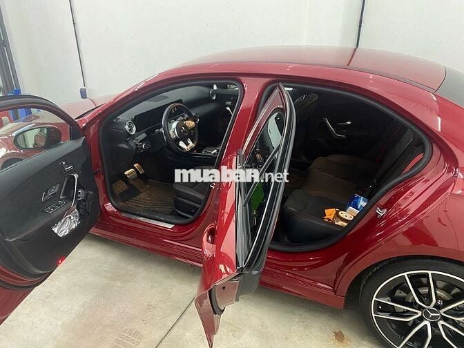 Mercedes Benz A Class 2022  - 2222 km