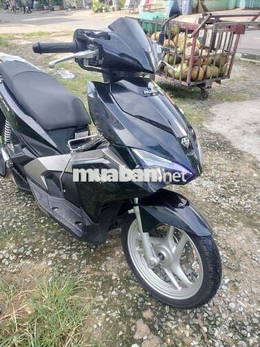 Cần bán xe air blade 2017 xe đẹp máy êm zin