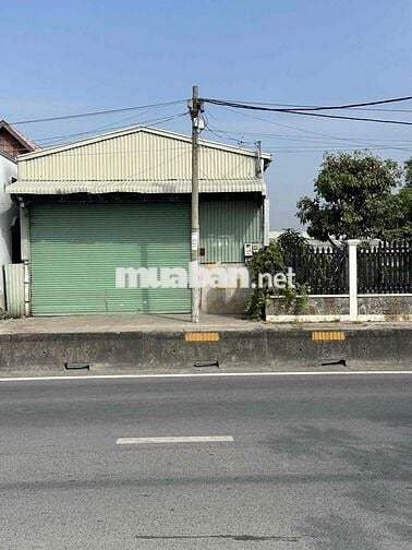 Nhà kho cho thuê mặt tiền đường bộ và đường sông