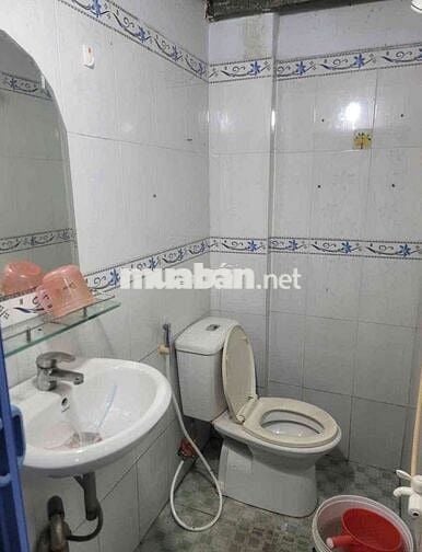 Nhà hẻm xe hơi đường Bình tiên,phường 8, quận 6 chỉ 5.9triệu