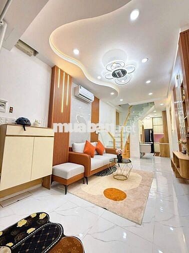 Nhà Phan Xích Long gần bệnh viện Đa Khoa Hoàn Mỹ công viên gia định