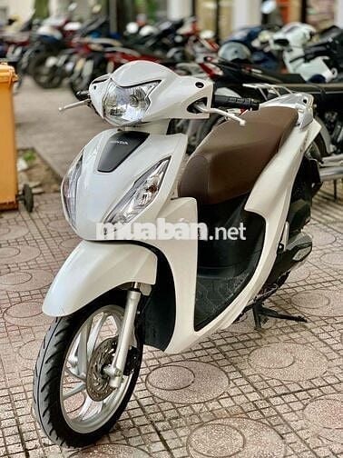 🔥Vision 2024 Trắng Tinh Chính Chủ Smartkey Xe Đẹp🔥