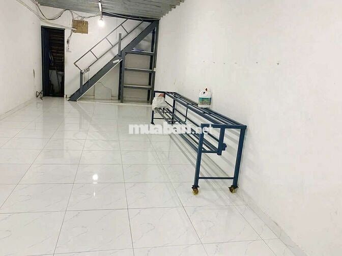 Nhà thuê Mặt Tiền Đoàn Hồng Phước. Quận Tân Phú (4pn, 2wc) Dtsd 160m2