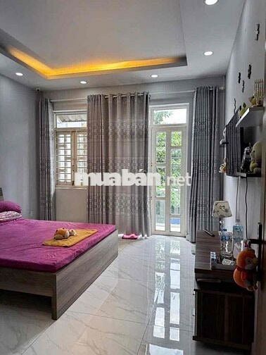 Cho Thuê Nhà Nguyên Căn DT 4x15 , 3PN ,3WC , Full Nt , Đường LĐC.