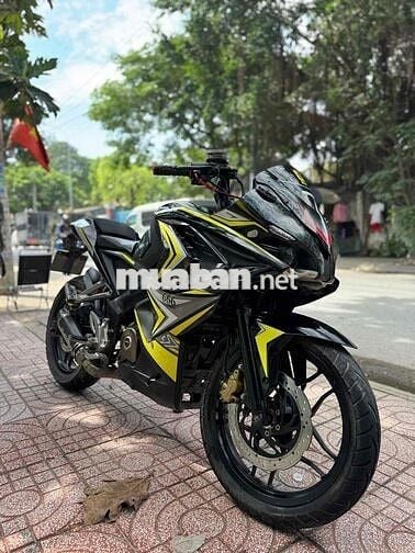 Kawasaki BAJAJ PULSAR 200 2016 BSTP