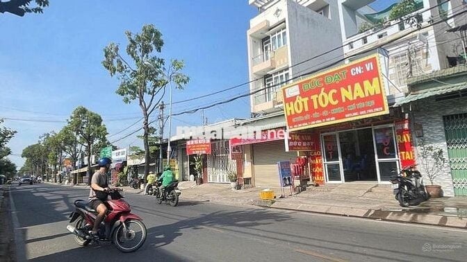 Bán đất tặng nhà MTKD- Gần Phạm Văn Đồng- 80m2- Ngang 6m- 8.5 tỷ