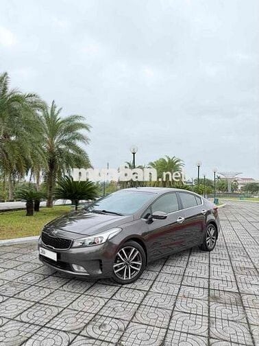 Kia Cerato 2016 1.6 AT - 100000 km