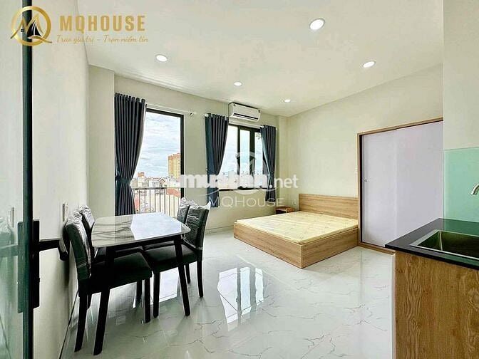 Studio ban công ngay Lê Đức Thọ giá rẻ chỉ 4.000.000
