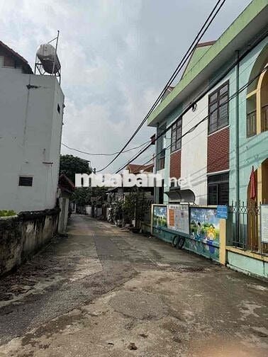 Đất Đại Cát - 43m2 - mt: 3.6m vị trí đẹp - giá nét cho ae đầu tư hoặc