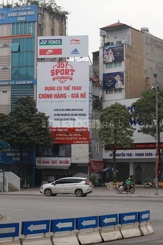 Cho thuê nhà vị trí kim cương tại ngã tư Khuất Duy Tiến - Nguyễn Trãi