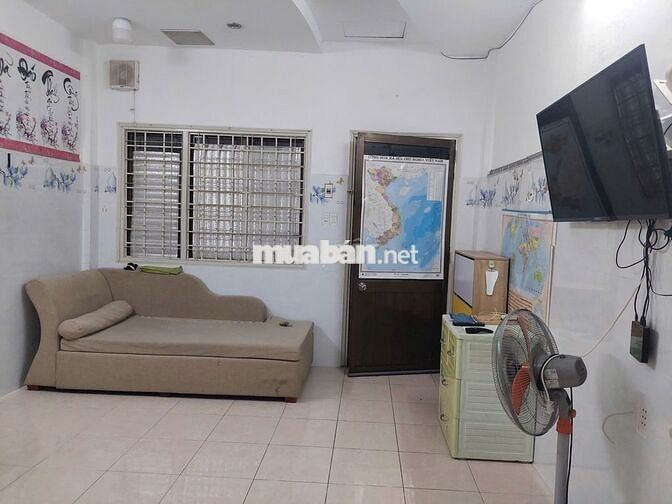 Cho thuê căn chung cư 414 Chung cư 2 đường Bàu Cát 7