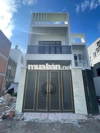 nhà mới xây sổ riêng hoàn công giá rẻ gần chợ hoá an. dt 75m2 giá 3tỷ3