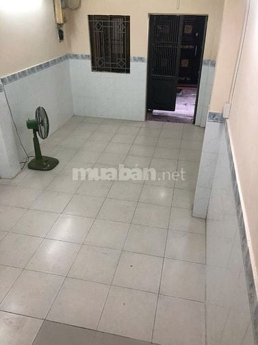Chính chủ cho thuê nhà đường CM tháng 8 phường 11 quận 3 