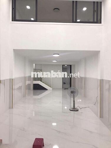 🏠 Cho thuê mặt bằng tầng trệt chung cư – Quận 5 - 4x20m , Trêt , Lửng.