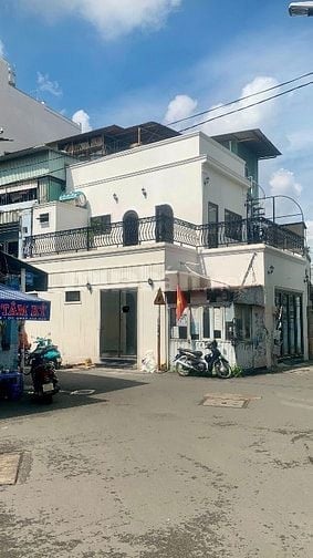 Cho Thuê Nhà Mặt Tiền Nguyễn Đình Chính Quận Phú Nhuận.33 triệu 