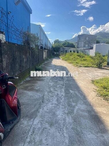 Chào bán lô đất kiệt đường Nguyễn Văn Cừ
