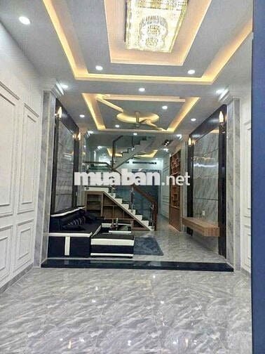 nhà 1 trệt 2 lầu Bình Chuẩn,3p ngủ 1p thờ,đường 7m vỉa hè đậu ô tô ok