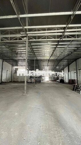 Kho xưởng 1000m2 ngay kênh tham lương - Đường Cont chạy