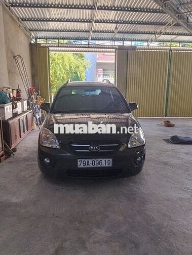 Kia Carens 2010  . 7 chổ