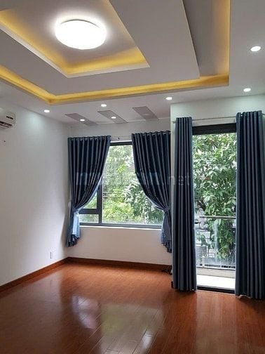 Bán nhà Đào Duy Anh, DT 4x13m, Trệt 3L. Giá 13,5tỷ