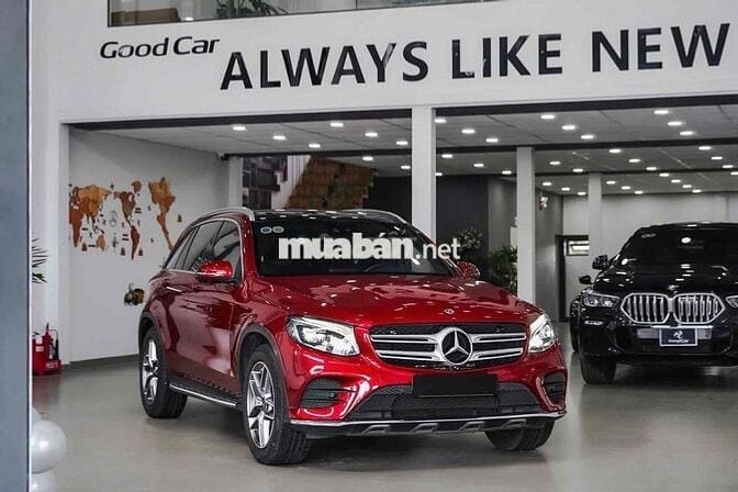 Mercedes Benz GLC Class 2019 - 66000 km Bank 90%